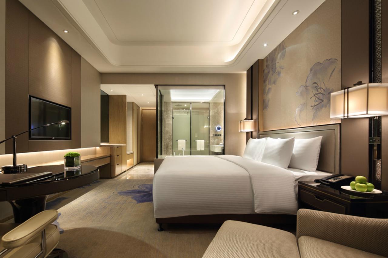 Wanda Realm Liuzhou Hotel Exterior photo